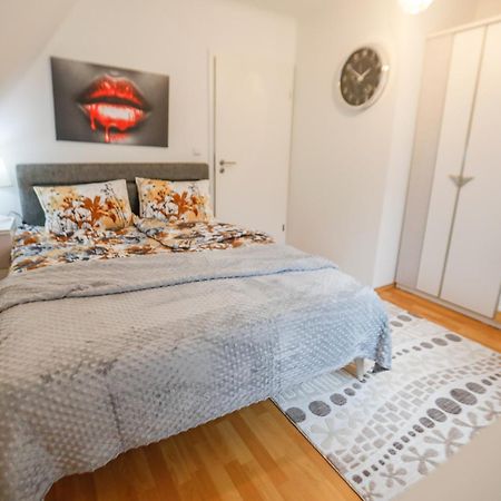 Turis Ferienwohnung 65-3 Triberg im Schwarzwald ภายนอก รูปภาพ